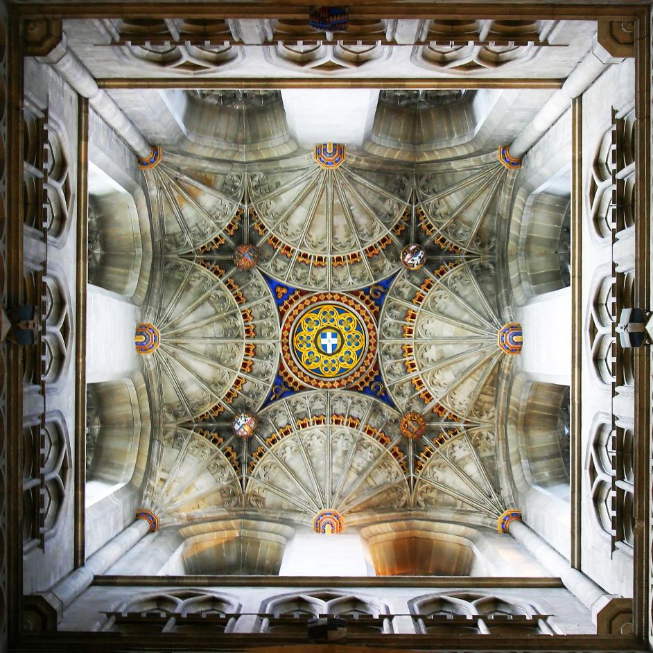 Bell Harry Tower.jpg